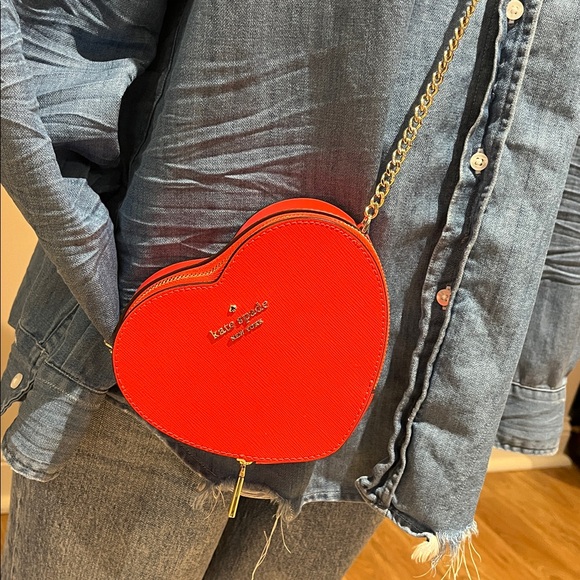 NEW! Kate Spade mini heart love shack Cherry Red Heart-Shaped Bag gold chain